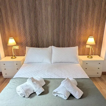 2 Bedrooms Close To The In Center